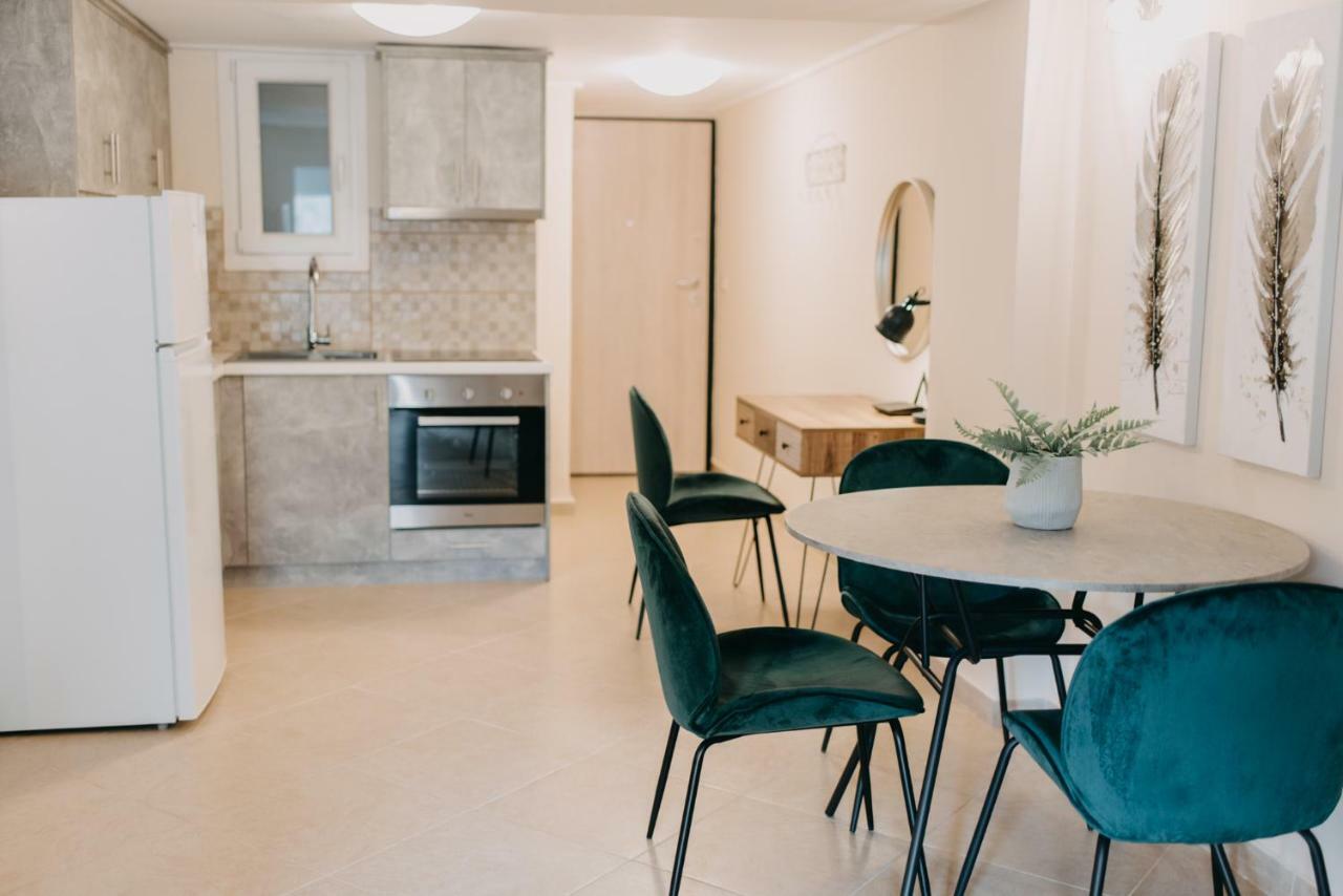Best House, Central Luxury Apartment, Agiou Nikolaou, Patra מראה חיצוני תמונה