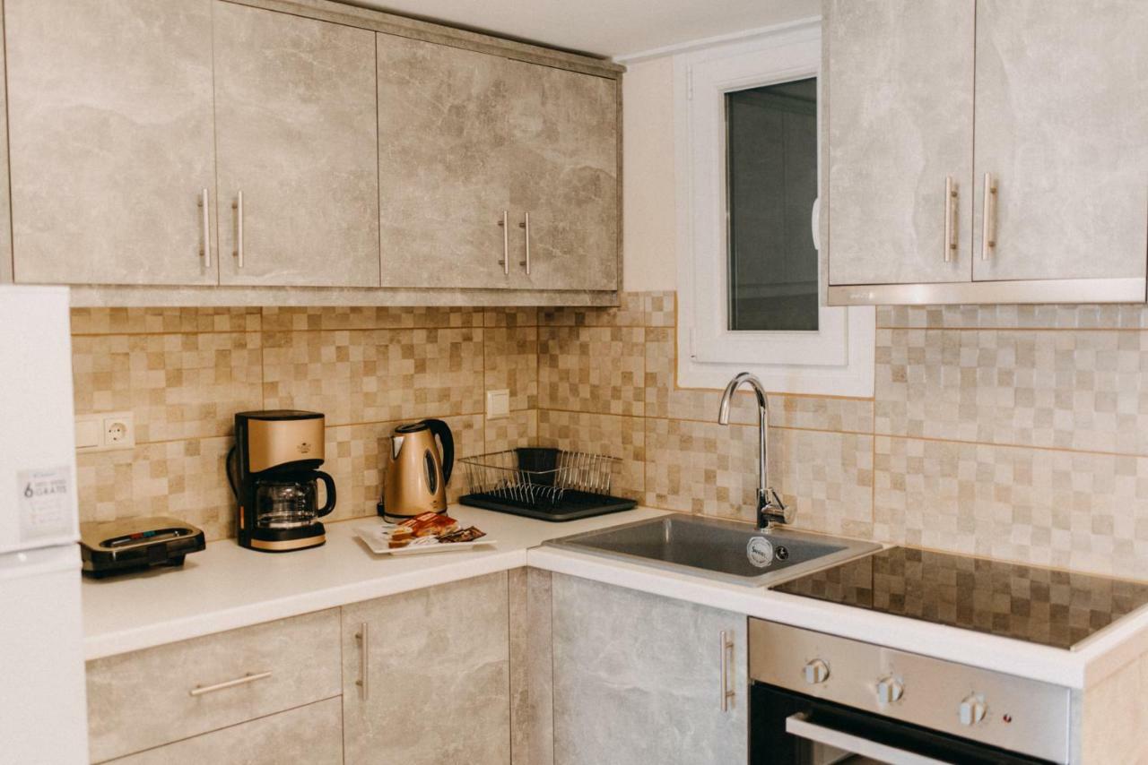 Best House, Central Luxury Apartment, Agiou Nikolaou, Patra מראה חיצוני תמונה